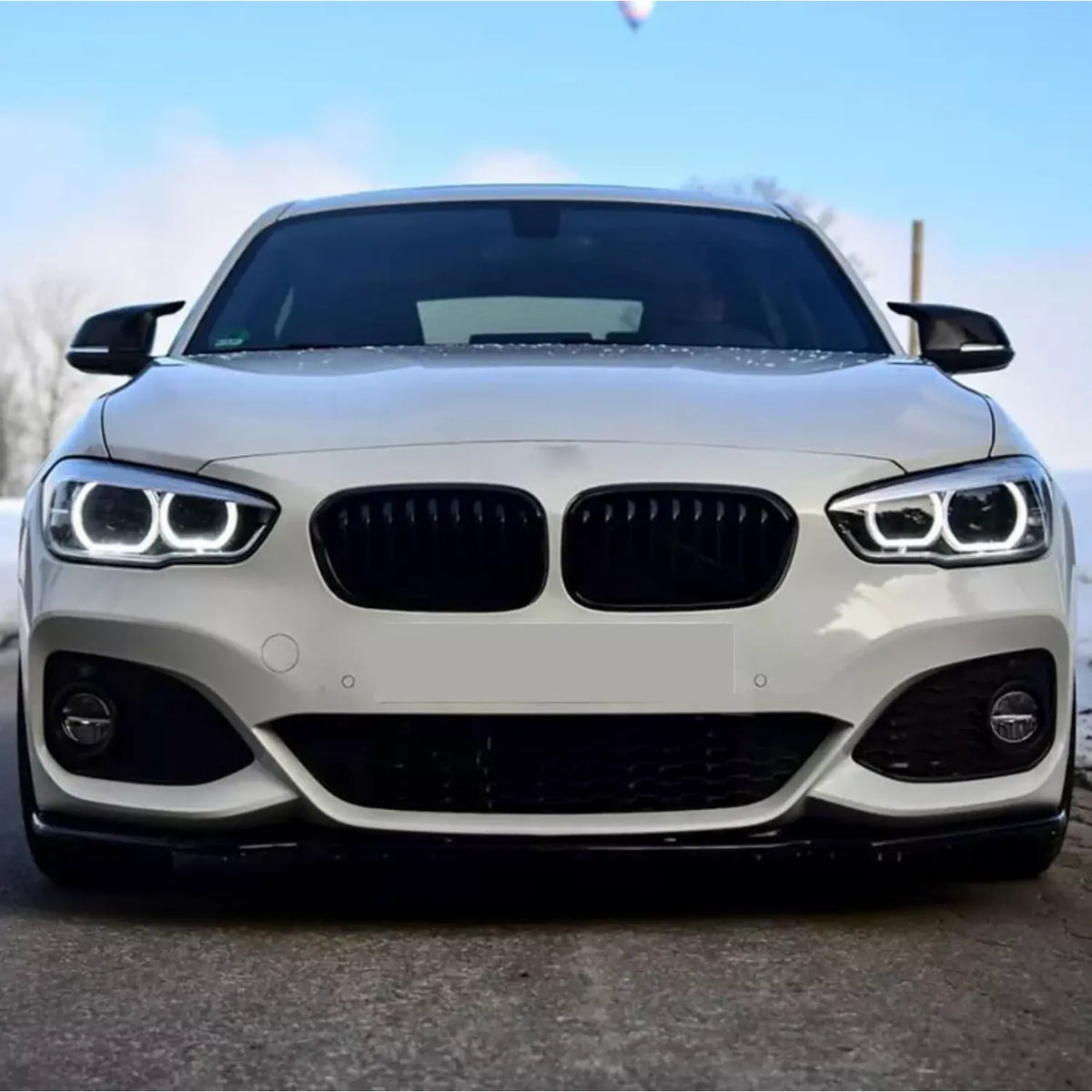 BMW 1-serie F20 LCI frontgrill nyrer - Sort højglans - Komplet sæt - BilligStyling