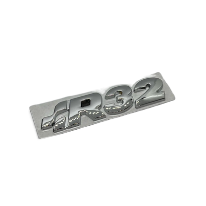 Volkswagen R32 emblem, Sølv - BilligStyling