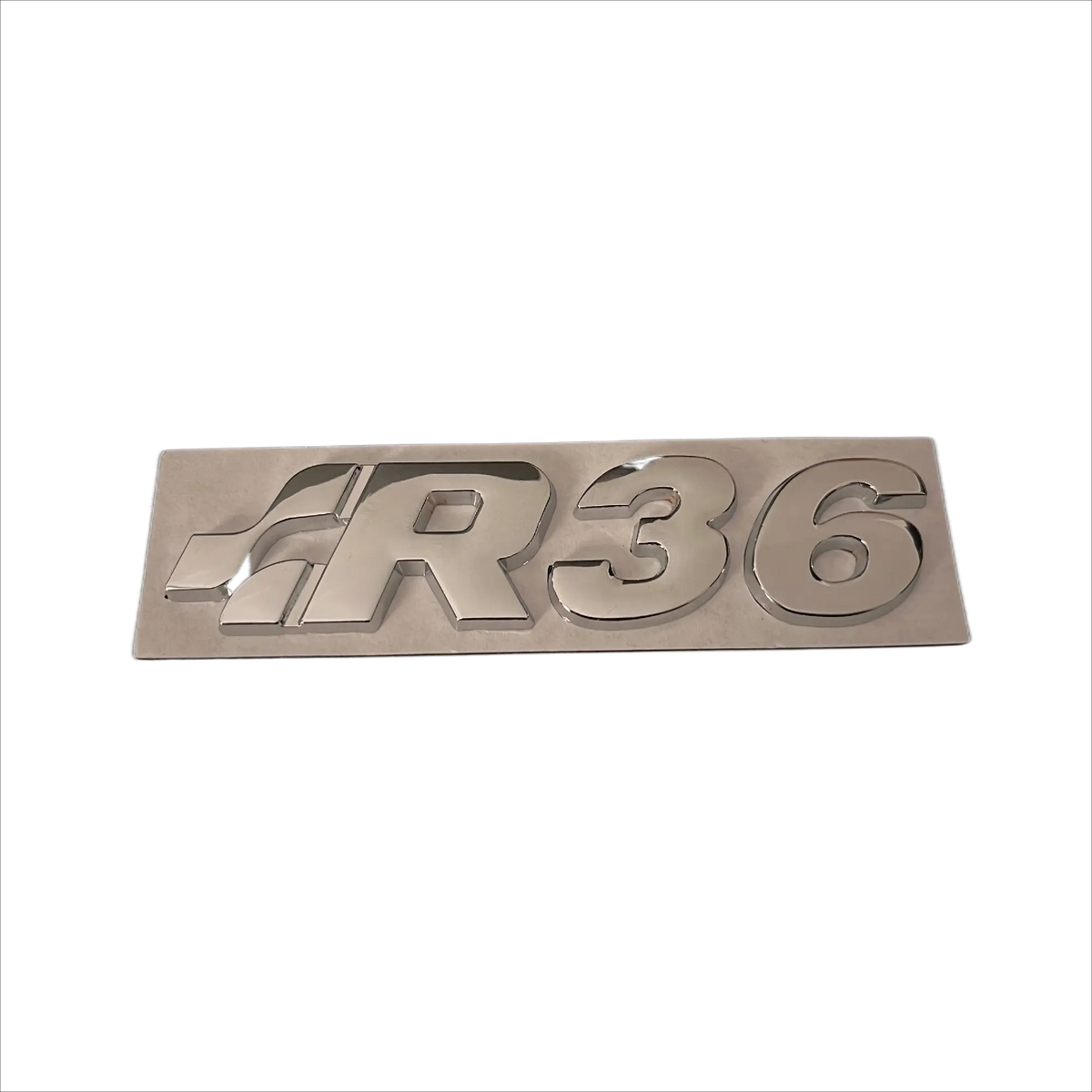 Volkswagen R36 emblem, sølv - BilligStyling
